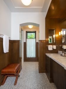 Rhodes_MasterBathHis